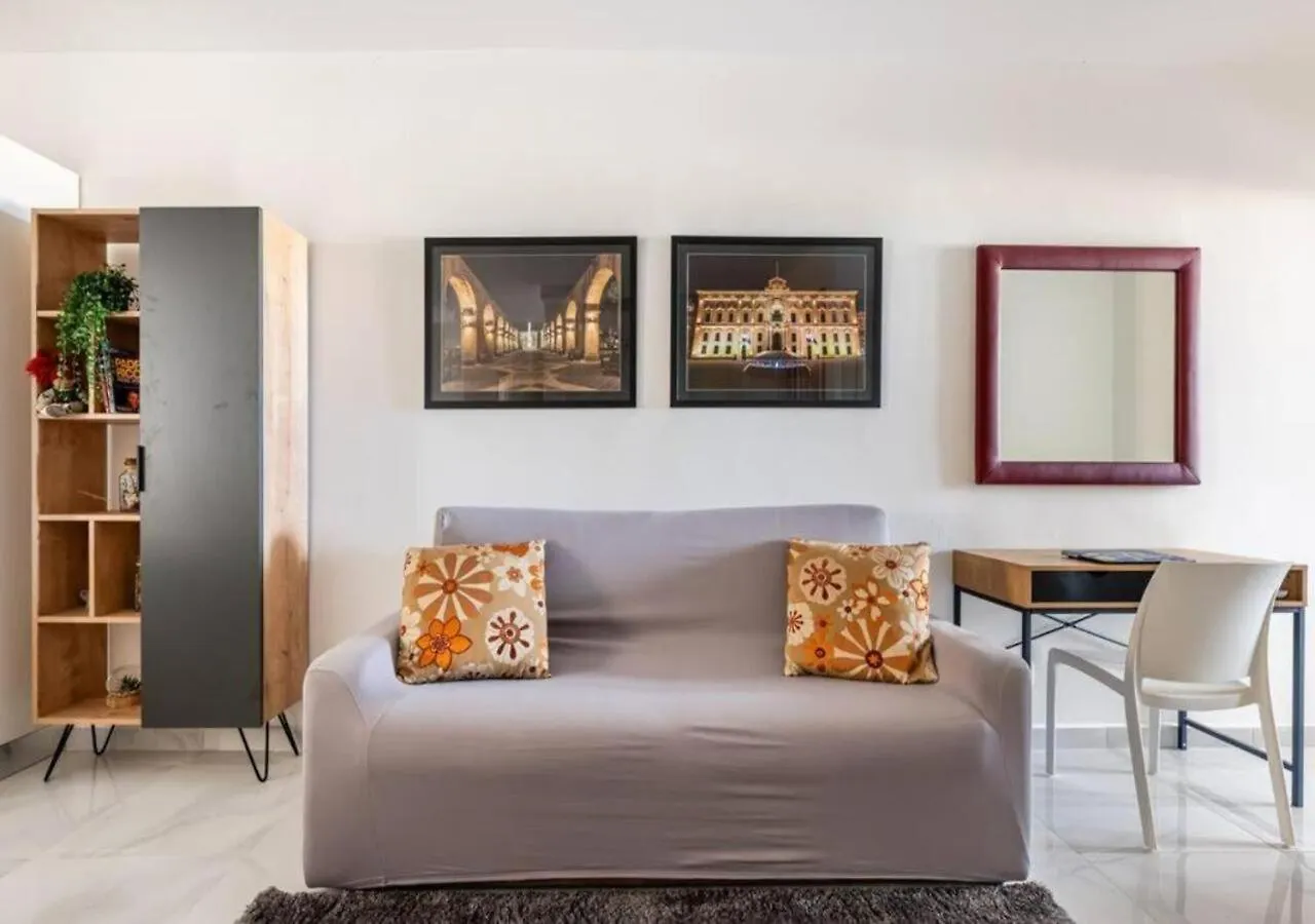 Sea View Luxury Apartment Brand New In La Valette 0*,  Malte
