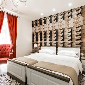 Jean De Valette Boutique Living La Valette